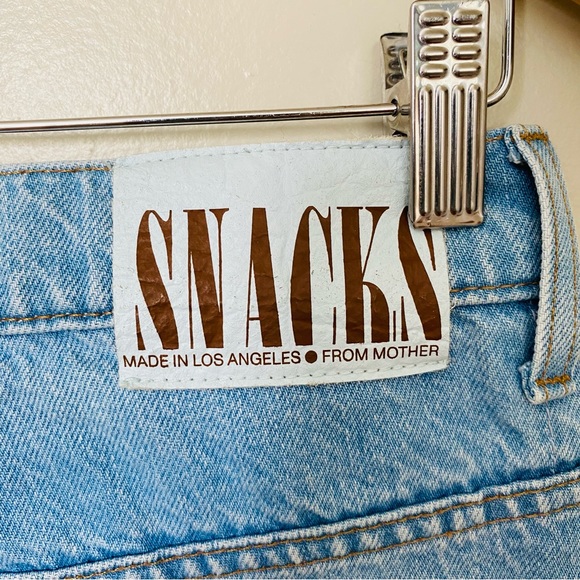 MOTHER Denim SNACKS High Waisted Twizzy Skimp Just A Nibble Light Wash Jeans 27 - Picture 11 of 15